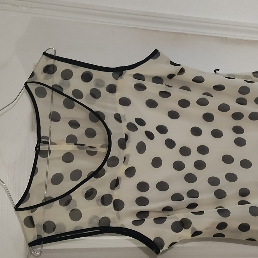 Elegant Black Polka Dot Dress - Picture 2 of 4
